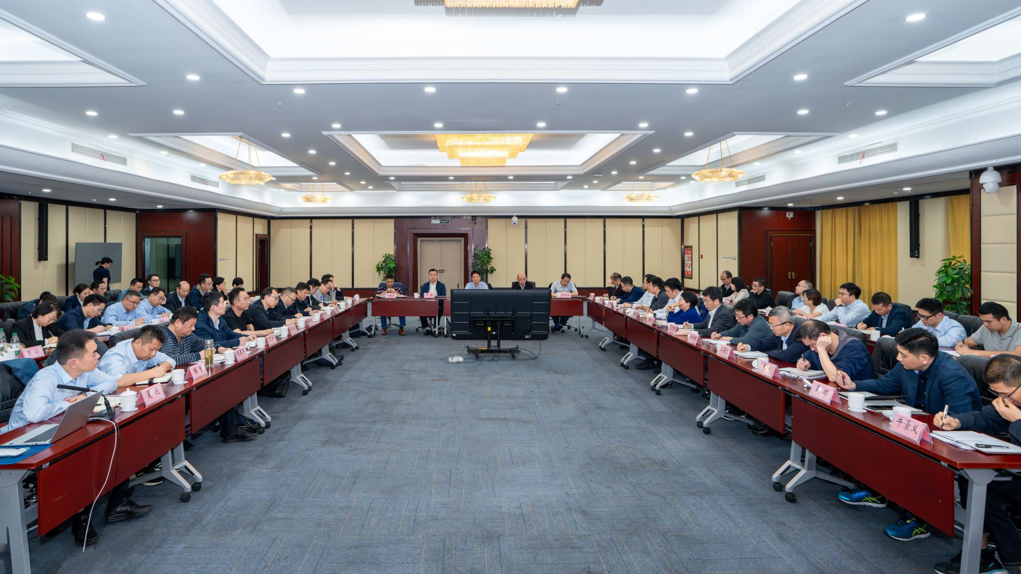 Z6��������ʱ���й����ٷ���վ